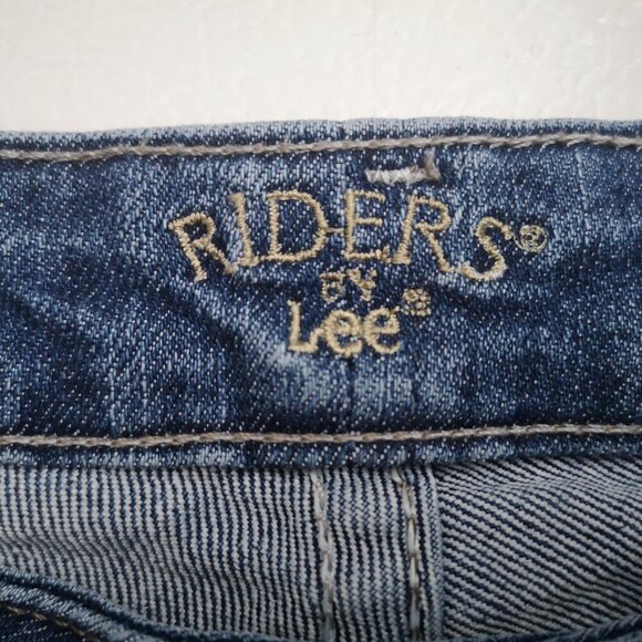 Riders by Lee Ladies Size 10M Relaxed Fit Medium Wash Straight Legs Jeans - Picture 3 of 14